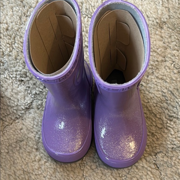 Bogs Boots - Picture 1 of 8